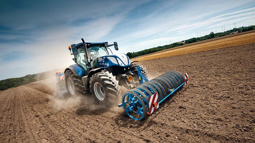 CNH retains UK tractor sales crown for 2021